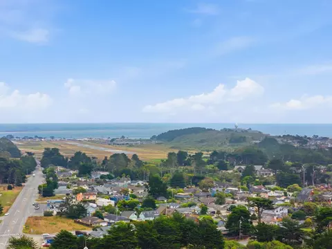 View/Area - 61 Wylvale Ave, Moss Beach, CA 94038 photo 9 of 16