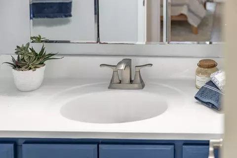 Bath - 6250 Cabot Ct, Aptos, CA 95003 photo 6 of 9