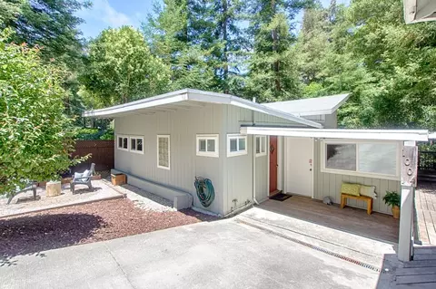 1004 Laurel Ave, Felton, CA 95018