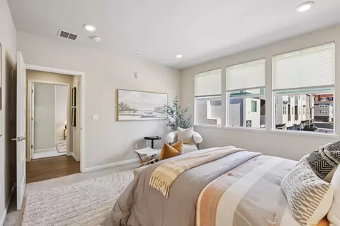Bedroom - 722 Garden St, Milpitas, CA 95035 photo 5 of 6