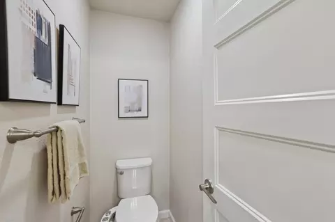 Bath - 722 Garden St, Milpitas, CA 95035 photo 3 of 4