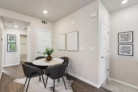 Dining - 722 Garden St, Milpitas, CA 95035 photo 1 of 2