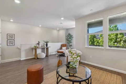 Living - 722 Garden St, Milpitas, CA 95035 photo 2 of 2