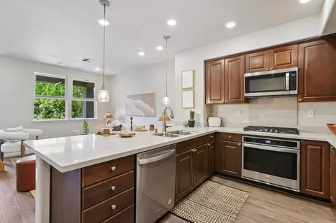 Kitchen - 722 Garden St, Milpitas, CA 95035 photo 2 of 4