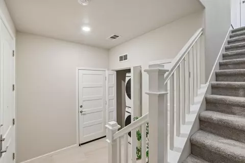 Entry Way - 722 Garden St, Milpitas, CA 95035 photo 2 of 3