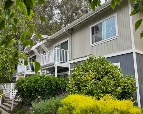 755 14th Ave 704, Santa Cruz, CA 95062