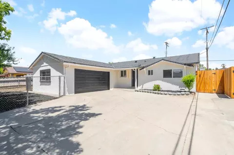 6741 Steiner Dr, Sacramento, CA 95823