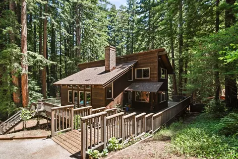 17388 Tressel Pass Rd, Boulder Creek, CA 95006