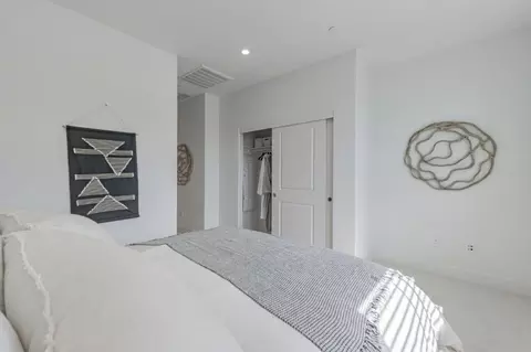 Bedroom - 2775 Oak Rd, Walnut Creek, CA 94597 photo 6 of 6