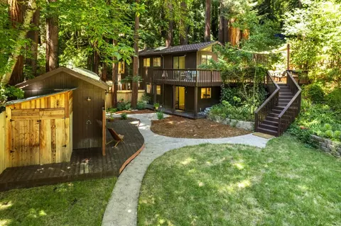 24250 Glenwood Dr, Los Gatos, CA 95033
