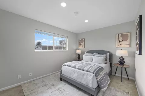 Bedroom - 423 Montecito Ave, El Granada, CA 94018 photo 1 of 5