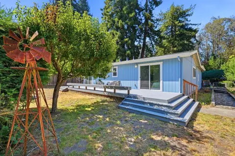 Exterior - 915 Pinetree Ln, Aptos, CA 95003 photo 3 of 11