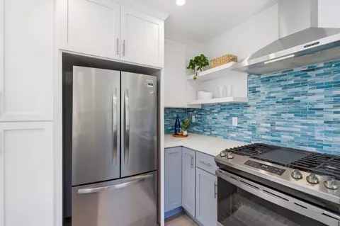 Kitchen - 915 Pinetree Ln, Aptos, CA 95003 photo 5 of 5