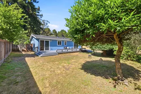 Exterior - 915 Pinetree Ln, Aptos, CA 95003 photo 2 of 11