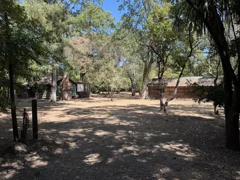245 Bonita Rd, Portola Valley, CA 94028