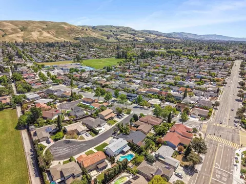 View/Area - 529 Bryce Ct, Milpitas, CA 95035 photo 6 of 6