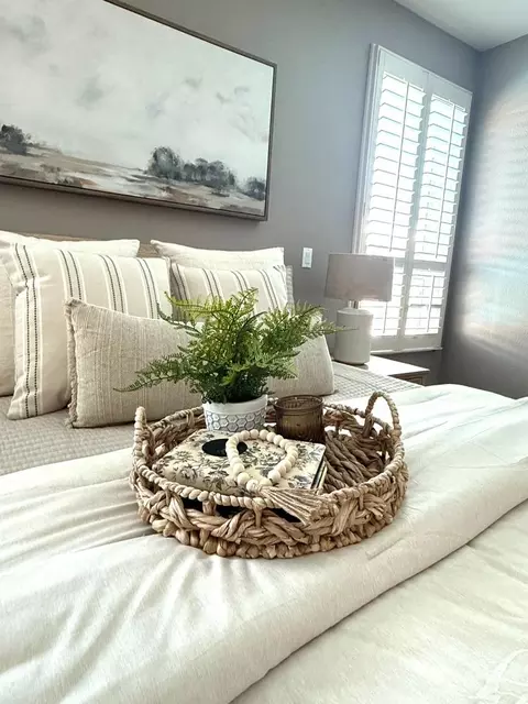 Bedroom - 160 Dan Dr, Hollister, CA 95023 photo 2 of 3