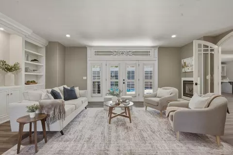 Living - 160 Dan Dr, Hollister, CA 95023 photo 1 of 4