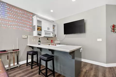 Kitchen - 160 Dan Dr, Hollister, CA 95023 photo 10 of 10
