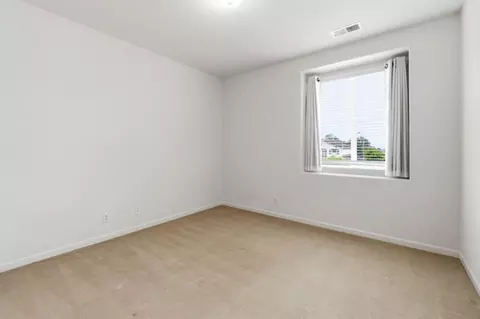 Bedroom - 5011 Pacific Crest Dr, Seaside, CA 93955 photo 3 of 3