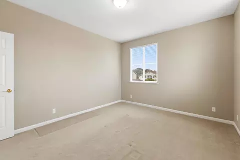 Bedroom - 5011 Pacific Crest Dr, Seaside, CA 93955 photo 2 of 3