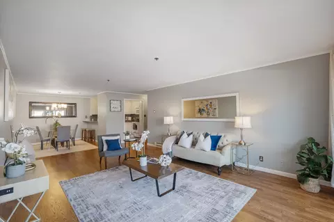 405 91st St 10, Daly City, CA 94015