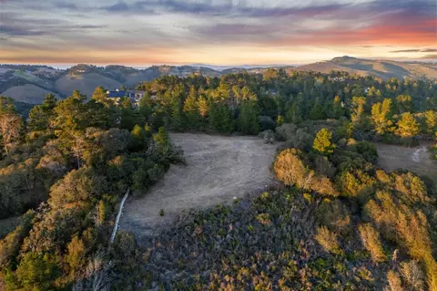 42 Tehama, Carmel, CA 93923 photo 2