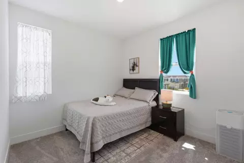 Bedroom - 2116 Willa Grace Ave, Manteca, CA 95337 photo 5 of 6