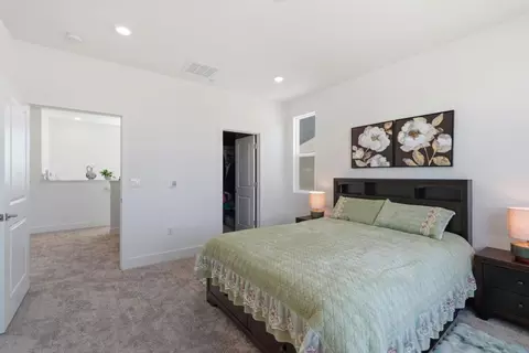 Bedroom - 2116 Willa Grace Ave, Manteca, CA 95337 photo 2 of 6