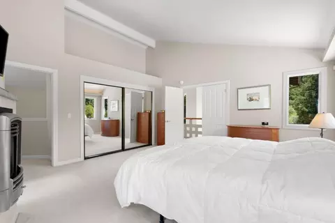 Bedroom - 1880 Trout Gulch Rd, Aptos, CA 95003 photo 3 of 8