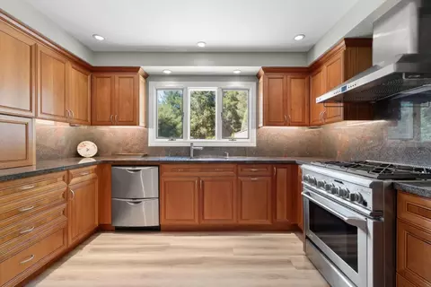 Kitchen - 1880 Trout Gulch Rd, Aptos, CA 95003 photo 2 of 7