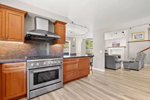Kitchen - 1880 Trout Gulch Rd, Aptos, CA 95003 photo 5 of 7