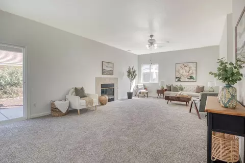 Living - 643 E Springer Dr, Turlock, CA 95382 photo 1 of 7