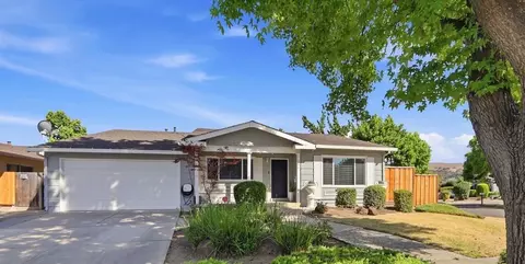 216 Colibri Ct, San Jose, CA 95119