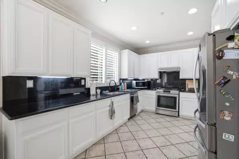 Kitchen - 1902 Whitman St, Salinas, CA 93906 photo 3 of 6