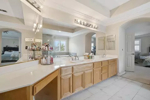 Bath - 1902 Whitman St, Salinas, CA 93906 photo 1 of 3