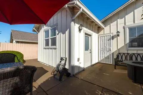 Exterior - 136 Cottage Cir, Murphys, CA 95247 photo 6 of 13