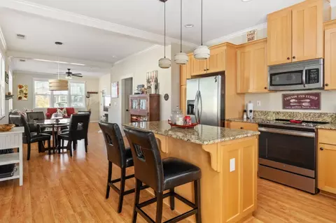 Kitchen - 136 Cottage Cir, Murphys, CA 95247 photo 4 of 5