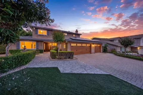 2360 Churchill Dr, Milpitas, CA 95035