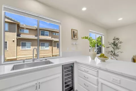 Kitchen - 4641 Hampton Falls Pl, San Jose, CA 95136 photo 5 of 6