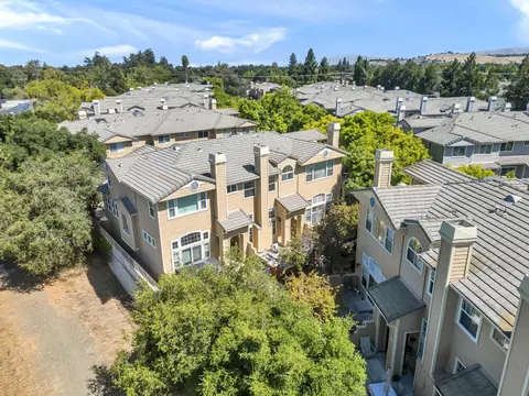 View/Area - 4641 Hampton Falls Pl, San Jose, CA 95136 photo 2 of 5