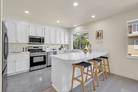 Kitchen - 4641 Hampton Falls Pl, San Jose, CA 95136 photo 6 of 6