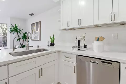 Kitchen - 242 Fairmeadow Way, Milpitas, CA 95035 photo 6 of 7