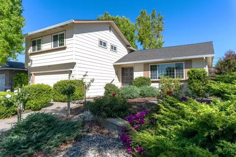 961 Chemise Dr, San Jose, CA 95136