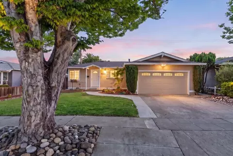 1562 Kooser Rd, San Jose, CA 95118