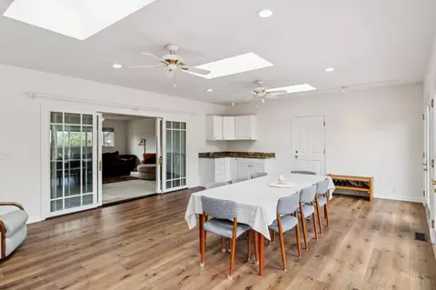 Dining - 1976 Luzern St, Seaside, CA 93955 photo 4 of 4