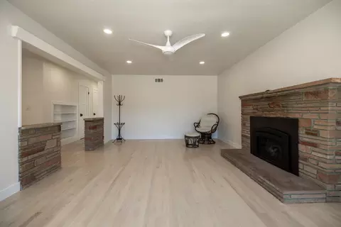 Living - 420 Pilgrim Dr, Capitola, CA 95010 photo 2 of 5