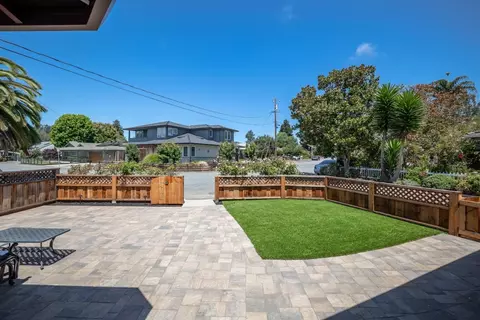 Exterior - 420 Pilgrim Dr, Capitola, CA 95010 photo 2 of 25