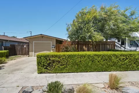 530 B St, Hollister, CA 95023