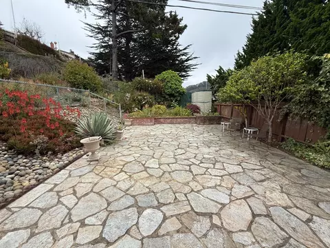 Sheila Ln, Pacifica, CA 94044 photo 17